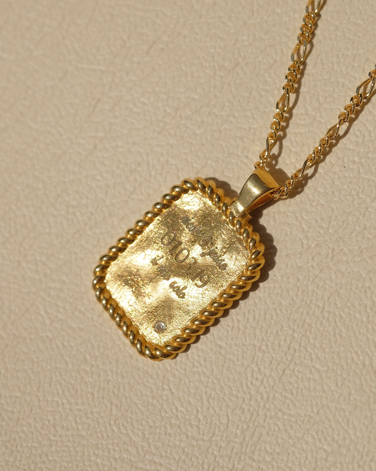Flint Engravable Pendant Necklace