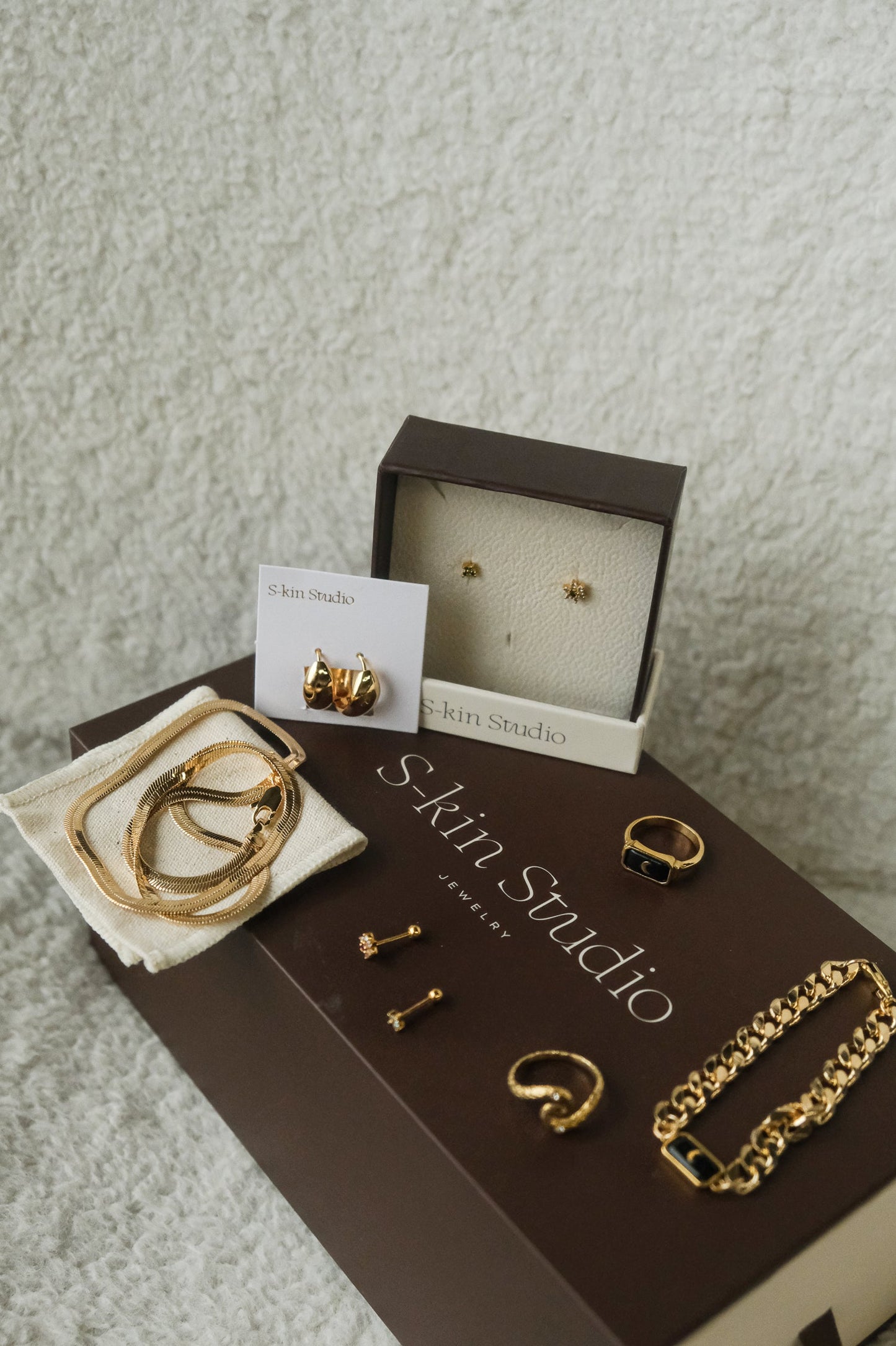 $200 Mystery Box ($400+ value)