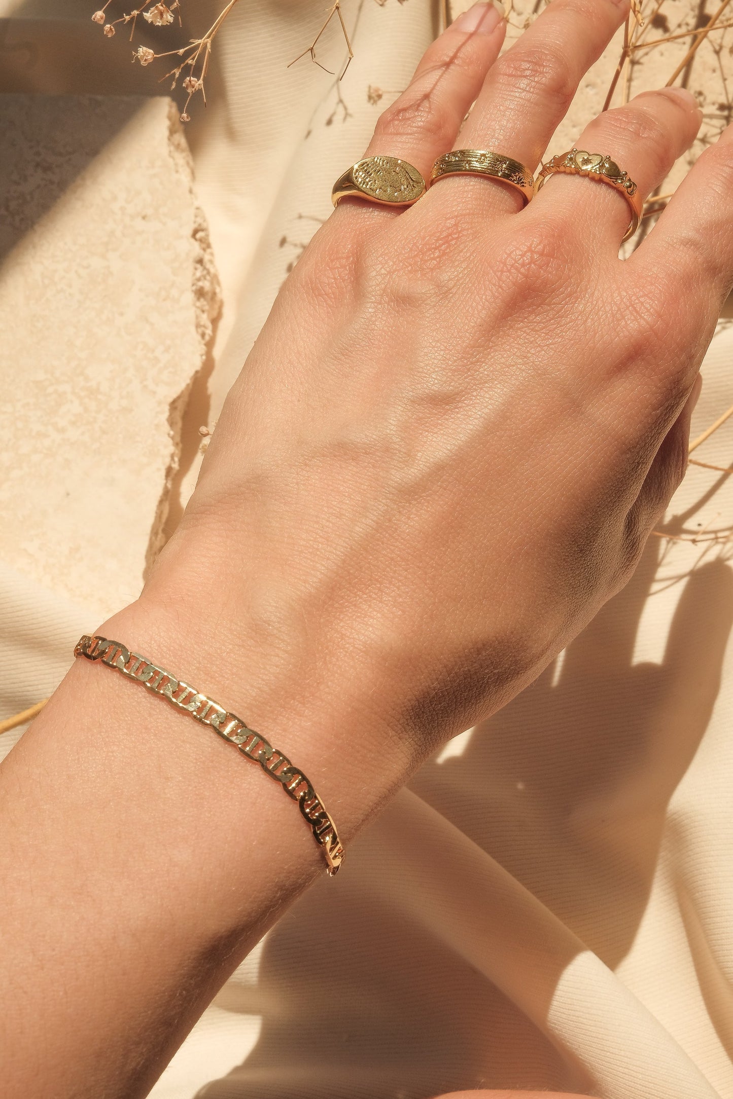 Feliz Bracelet