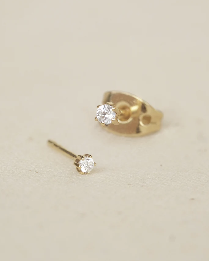 Byeol Solid Gold Diamond Stud | 9K Solid Gold Earrings | S-kin Studio Jewelry | Ethical Jewelry That Lasts