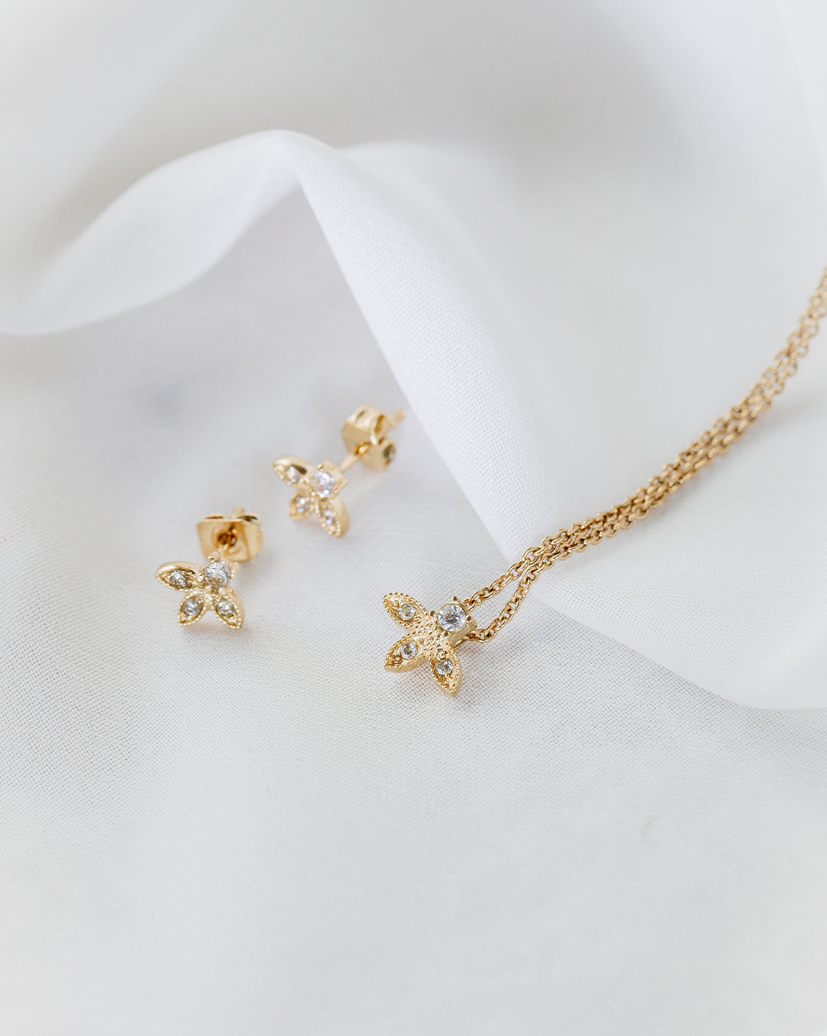 Cleopatra Milgrain Necklace