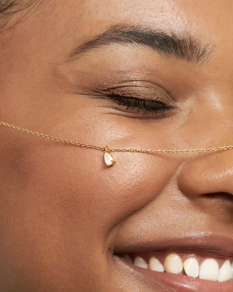Kate Solid Gold Pear Diamond Necklace | 9K Solid Gold Necklaces | S-kin Studio Jewelry | Ethical Jewelry That Lasts