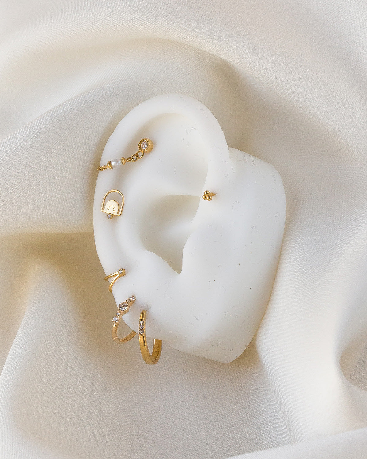 18K Gold Fill Faye Wishbone Single Stud | S-kin Studio Jewelry | Ethical Piercing Earrings