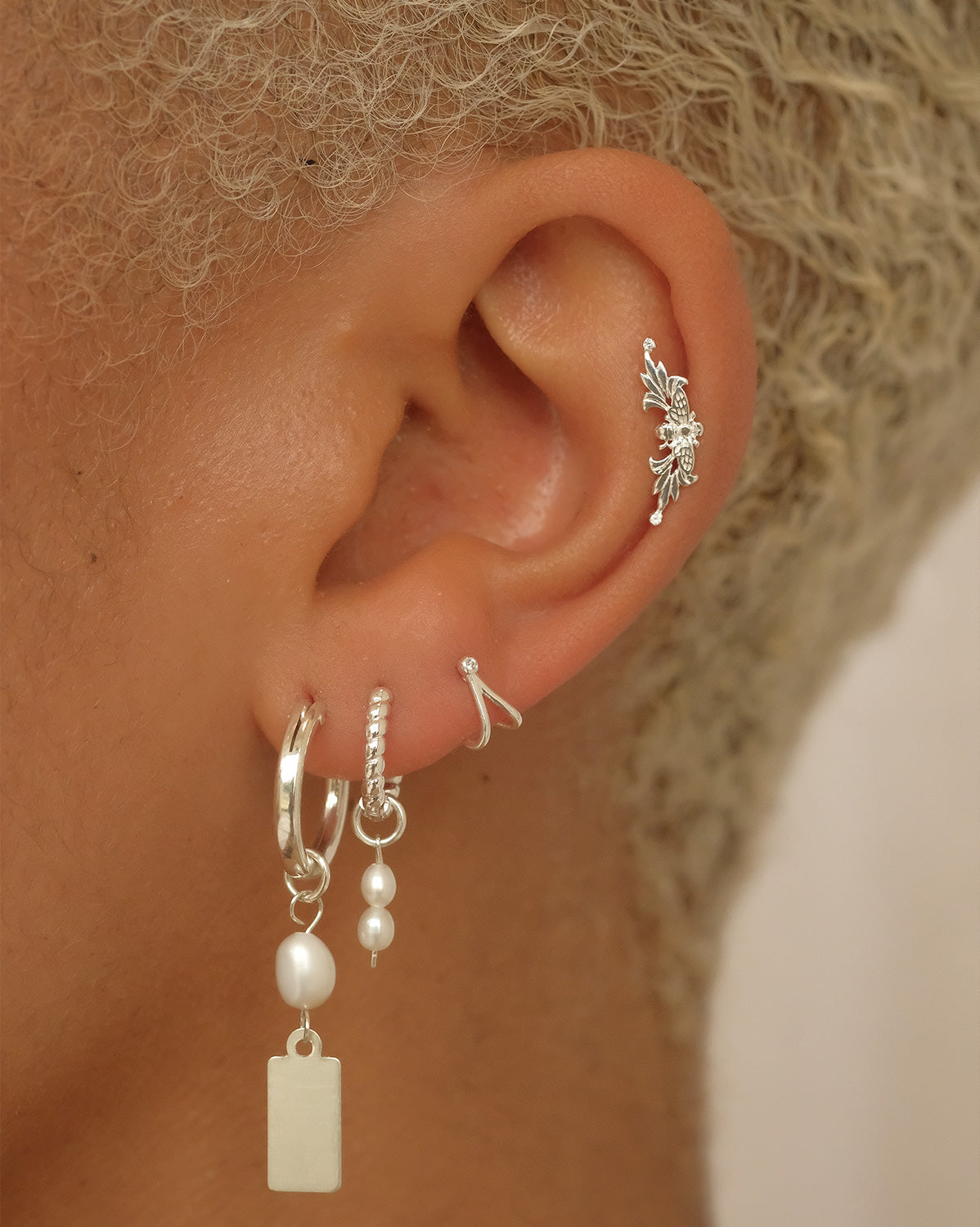 Sterling Silver Bee Curve Single Stud | S-kin Studio Jewelry | Ethical Piercing Stud